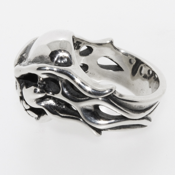 TRAVIS WALKER(トラヴィスワーカー)